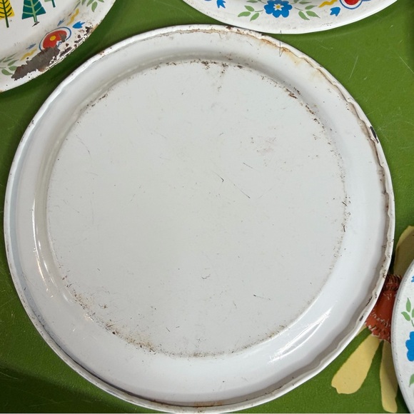 70s Metal Play Dishes - Picture 10 of 10